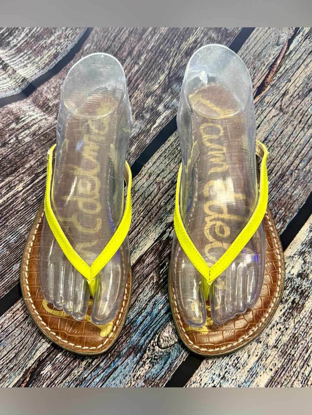 EUC AUTHENTIC SAM EDELMAN GRACIE FLIP FLOPS